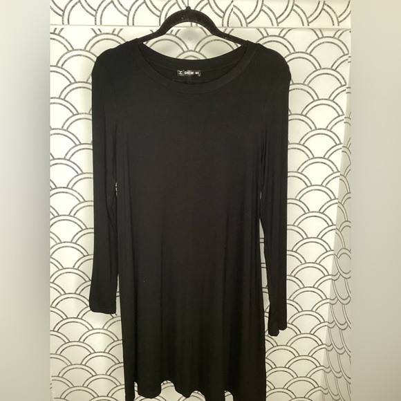 SHEIN Dresses & Skirts - SHEIN Black Long Sleeve T-Shirt Dress – Size Small